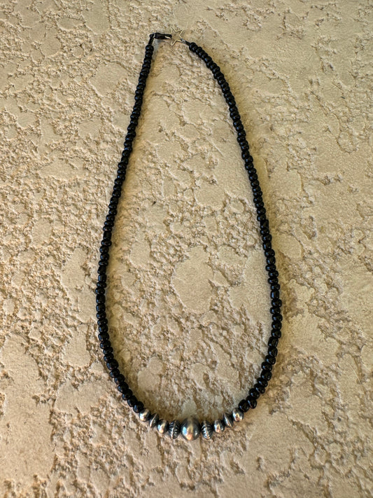 Spotted Cow Pearl Choker - Black